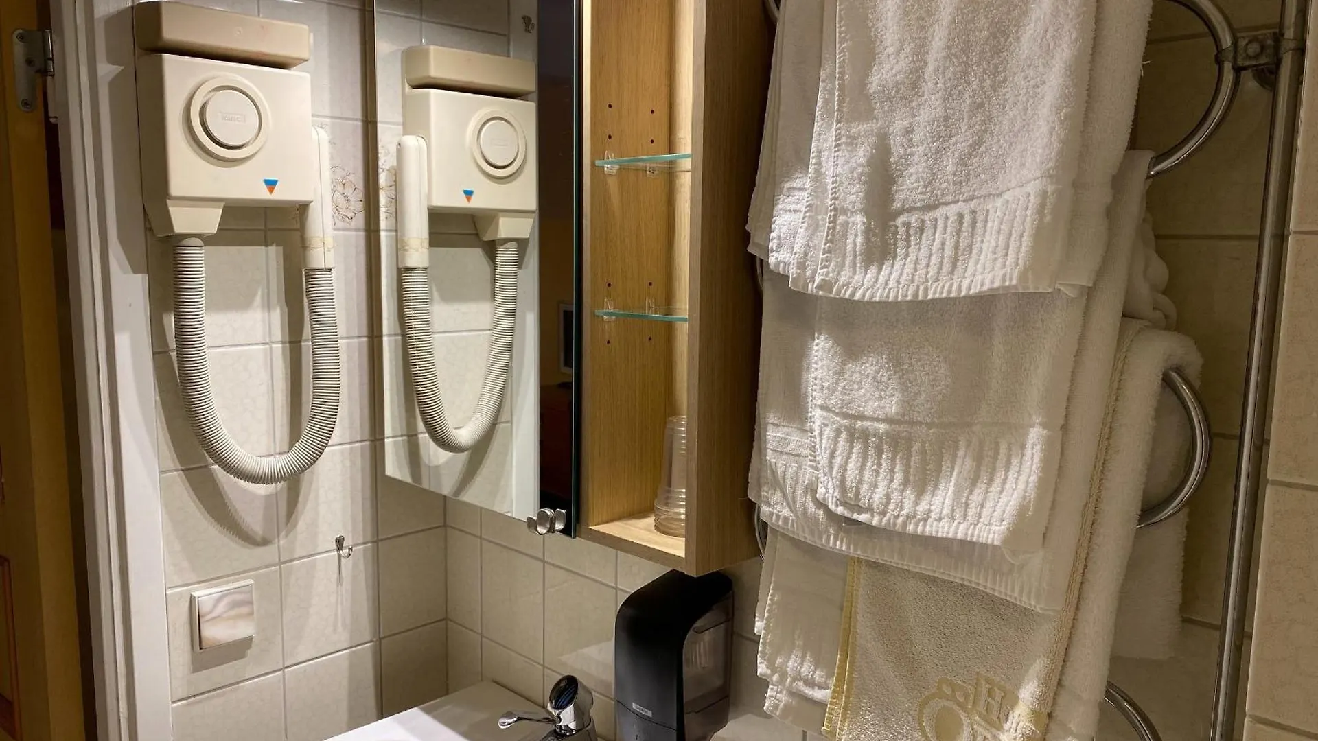 Hotel Oergryte Gothenburg 3*,  Sweden